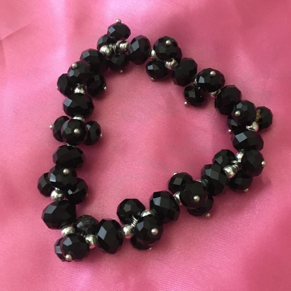 black beaded bracelet🌚